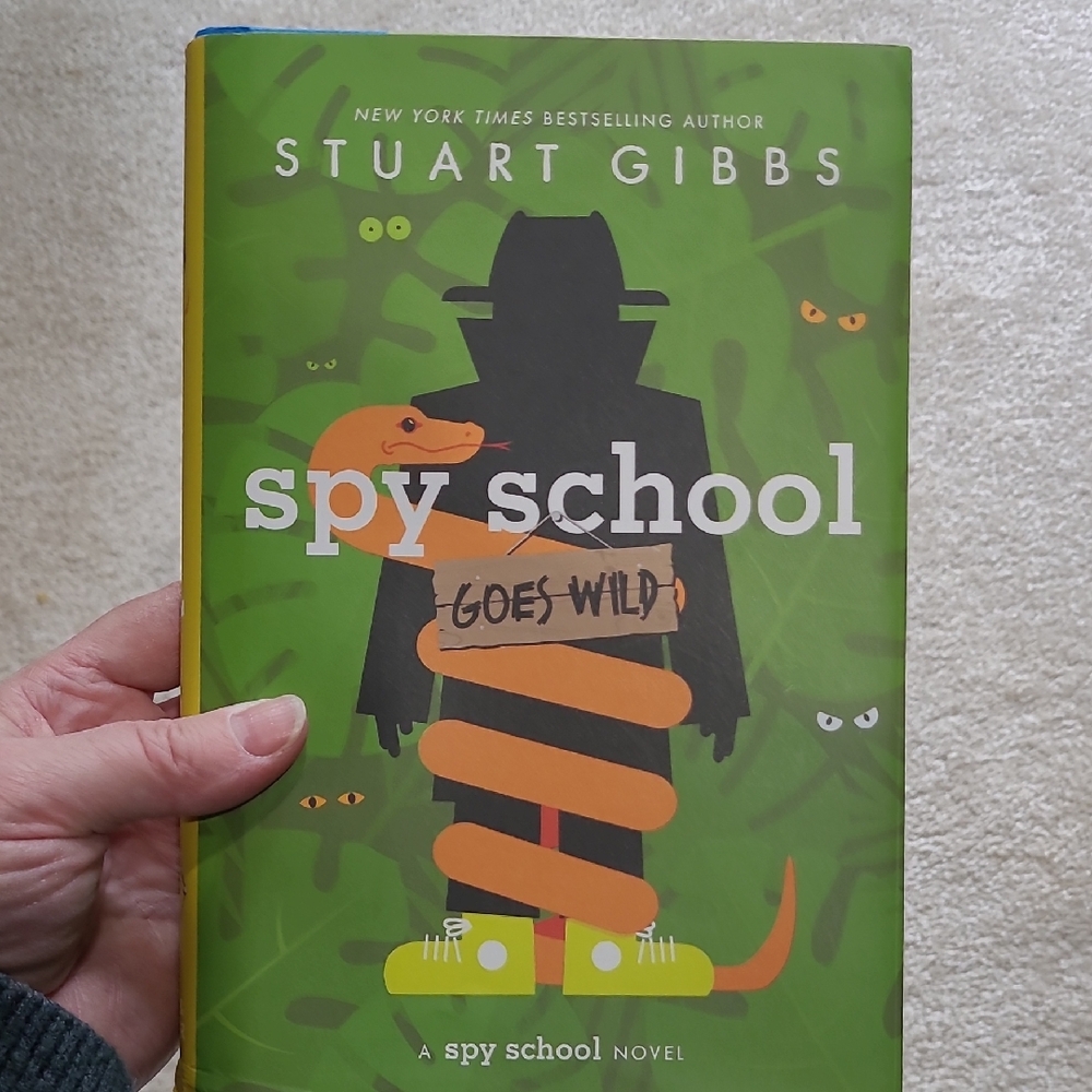 Spy School Goes Wild Book by Stuart Gibbs